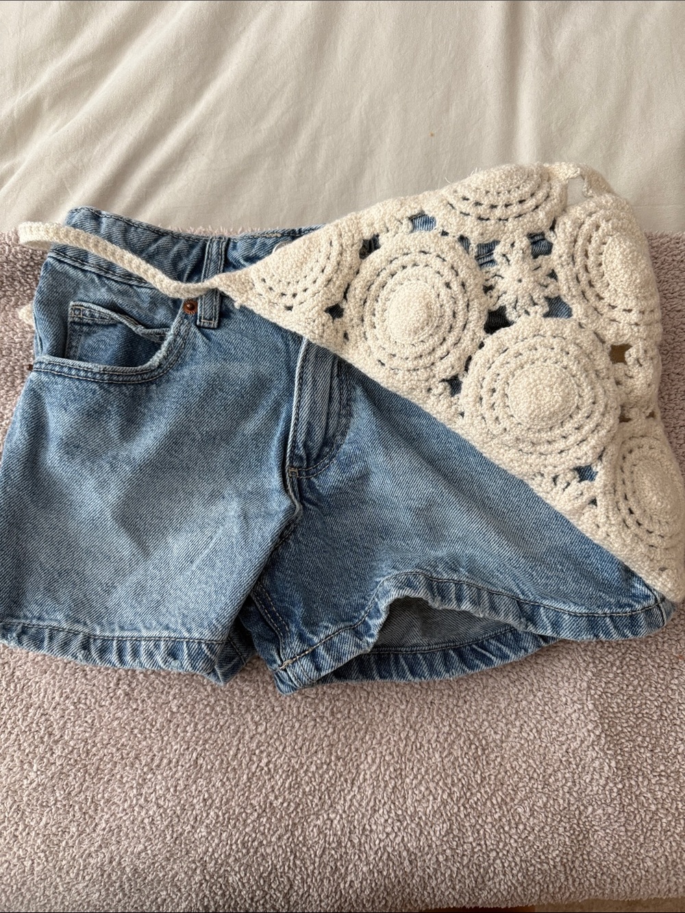 Girls size 8/9 Zara Light Blue Denim Shorts with Cream Crochet Trim